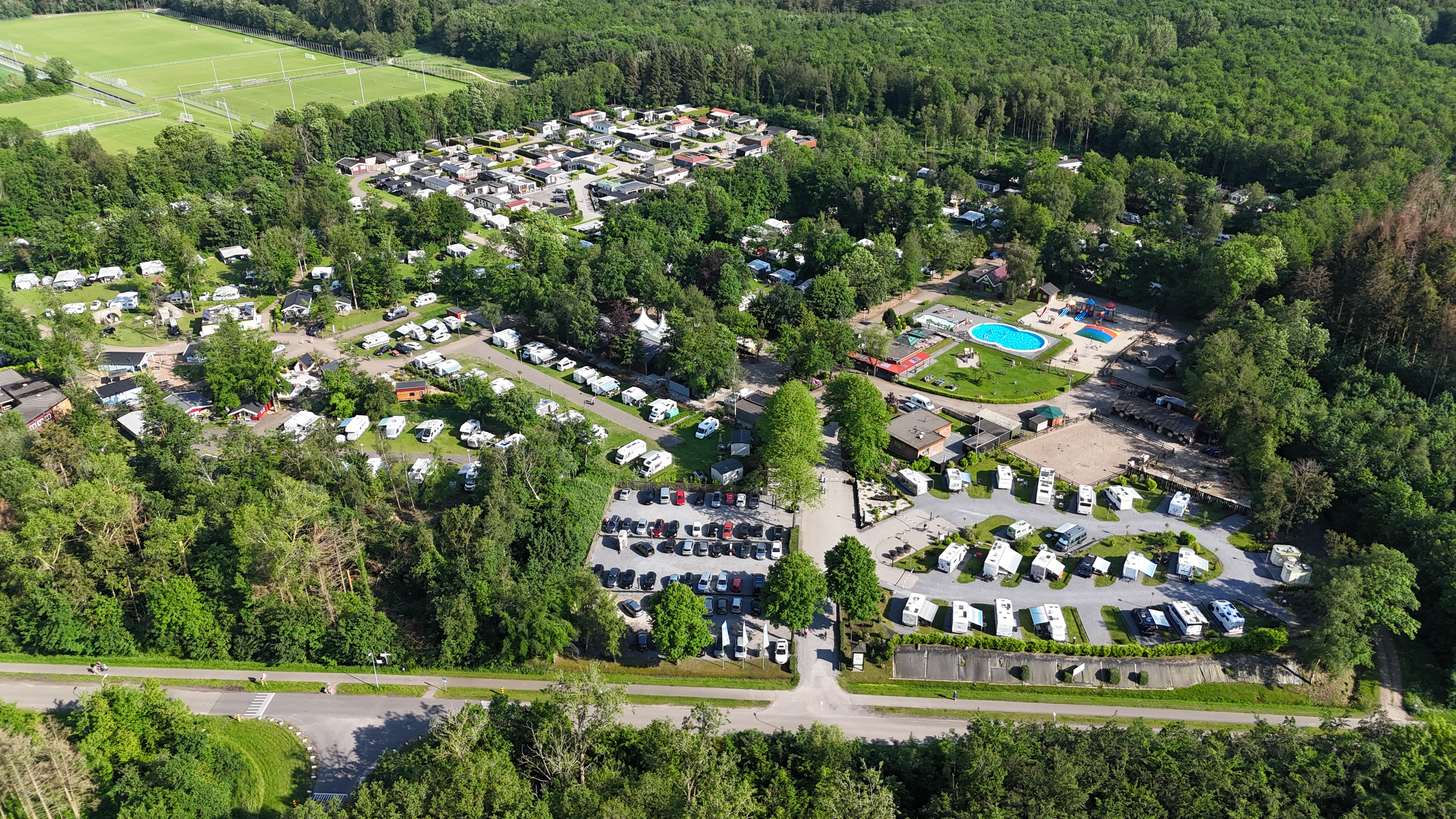 Drone video vakantiepark en camping door FlightMedia